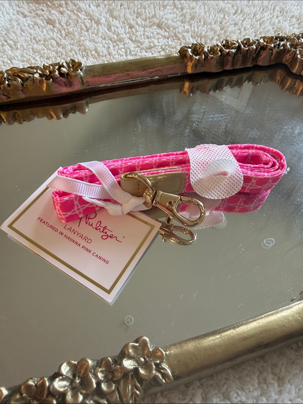 Lilly Pulitzer Lanyard 🌸Featured In HAVANA PINK CANING NWT - Picture 3 of 5